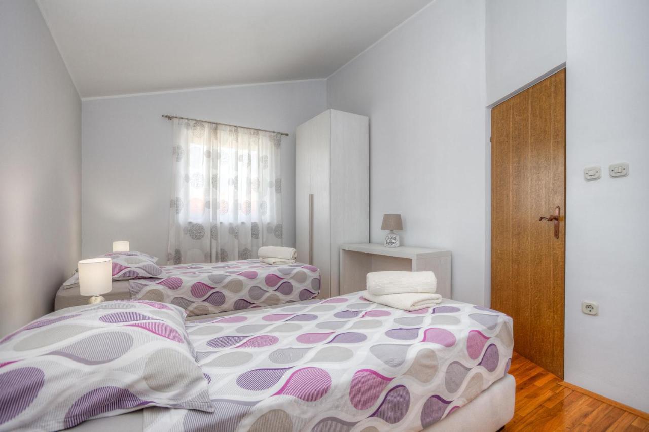 Ferienwohnung Diconi Pula Exterior foto